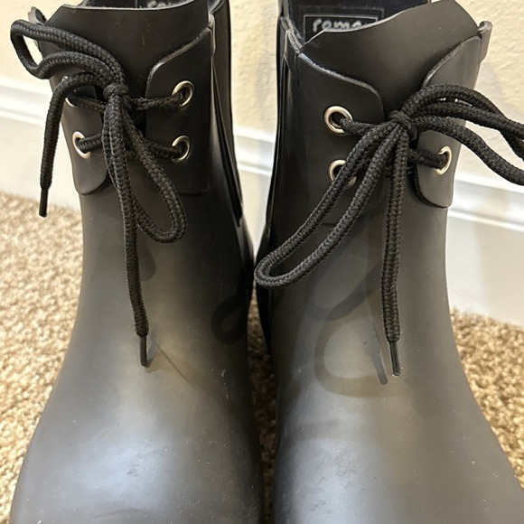 Roma Women's Chelsea Lace Up Rain Boots Size 8 Us, 39 EU, Classic Style, EUC - Picture 5 of 11